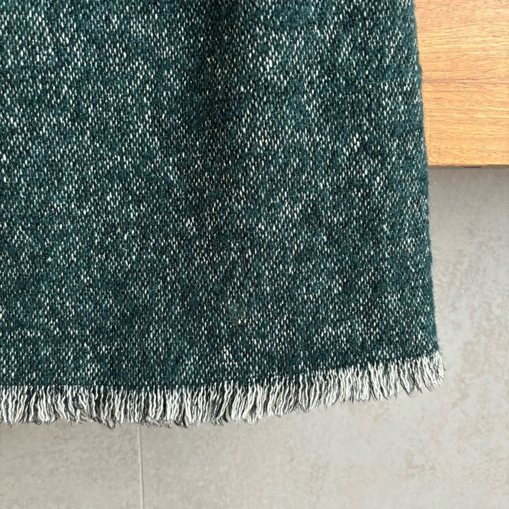 DOLCE & GABBANA GREEN TWEED COCO MINI SKIRT, Size 40/S - Picture 3 of 10